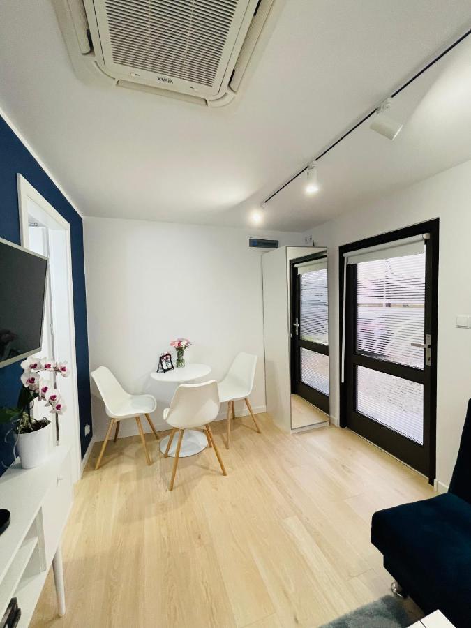 Beds Friends Apartments Затор Екстериор снимка