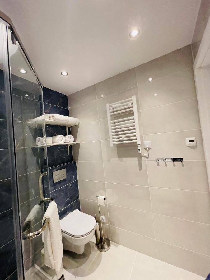 Beds Friends Apartments Затор Екстериор снимка