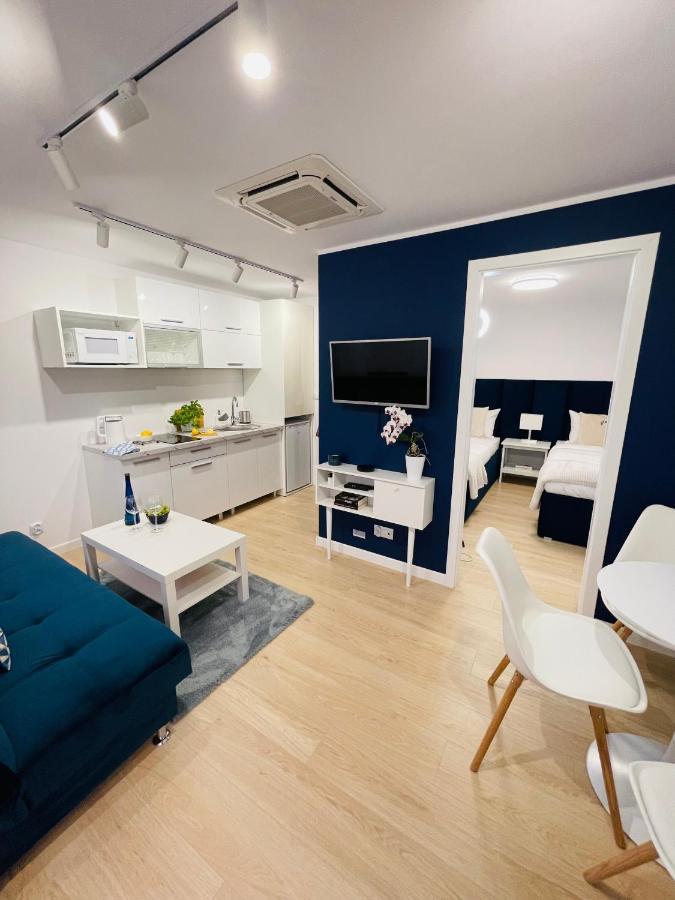 Beds Friends Apartments Затор Екстериор снимка