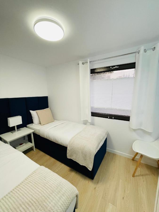 Beds Friends Apartments Затор Екстериор снимка